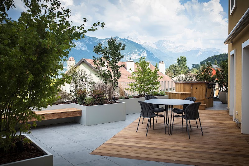 Hotel Le Flamboyant in Annecy, France