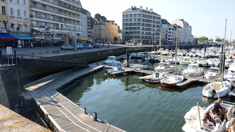Hotel Le Grand in Cherbourg, France