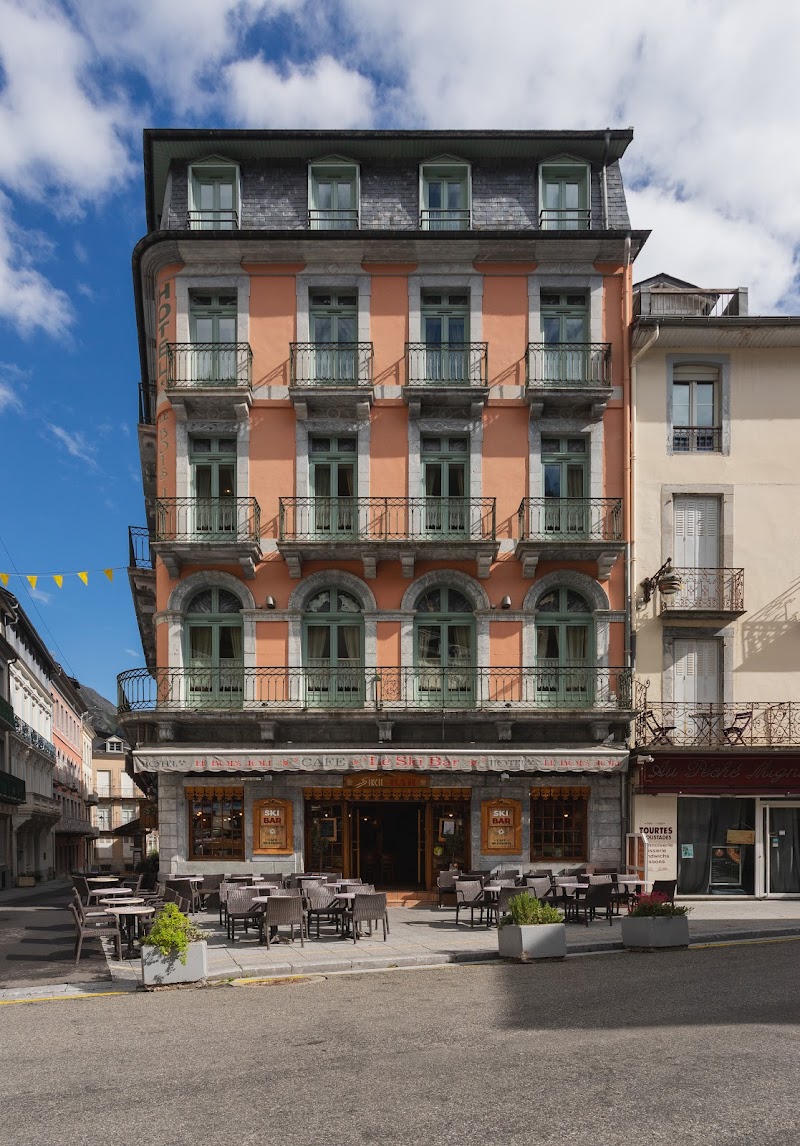 Hotel Le Joli Bois in Sete, France