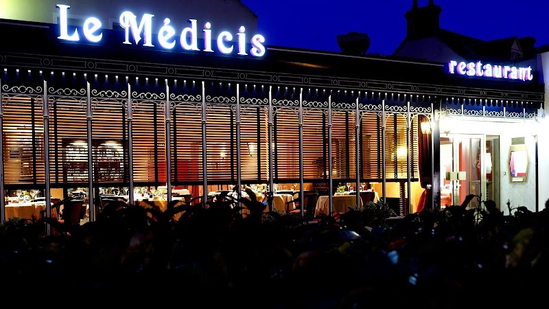 Hotel Le Medicis in Blois, France