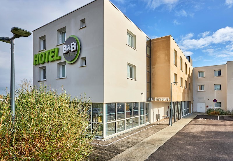 Hotel Le Normandie in Ouistreham, France