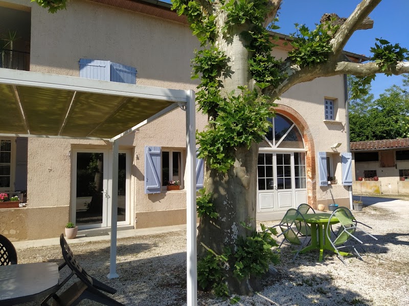 Hotel Le Pont du Bartac in Montauban, France