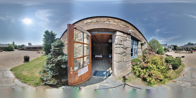 Hotel Le Puits de Jeanne in Beziers, France