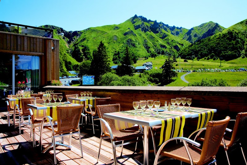 Hotel Le Puy Ferrand in Le Puy-en-Velay, France