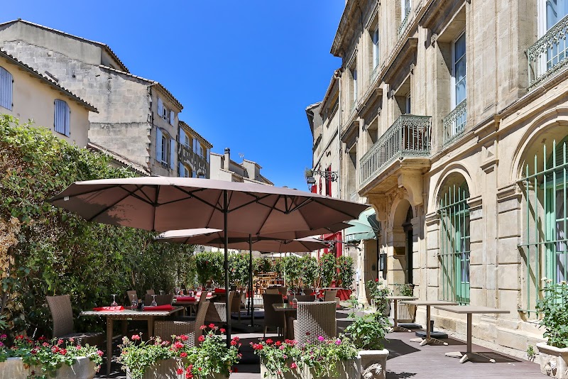 Hotel Le Relais de Poste in Arles, France