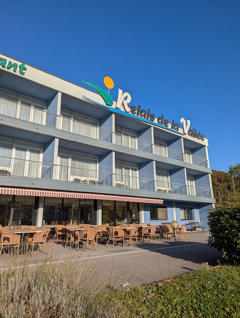 Hotel Le Relais de la Vallée in Chalon-sur-Saone, France