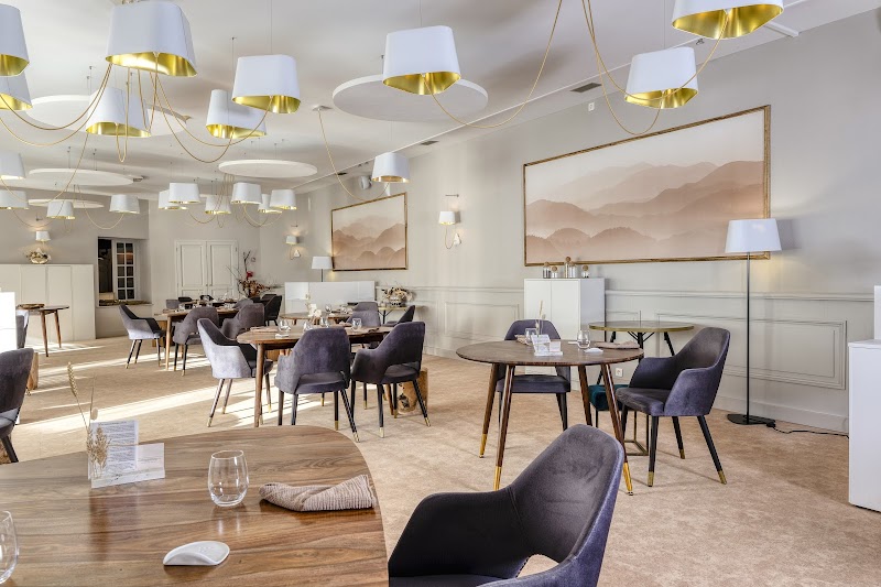 Hotel Le Riche in Ales, France