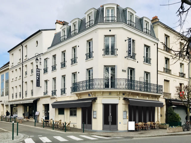 Hotel Le Richelieu in Fontainebleau, France
