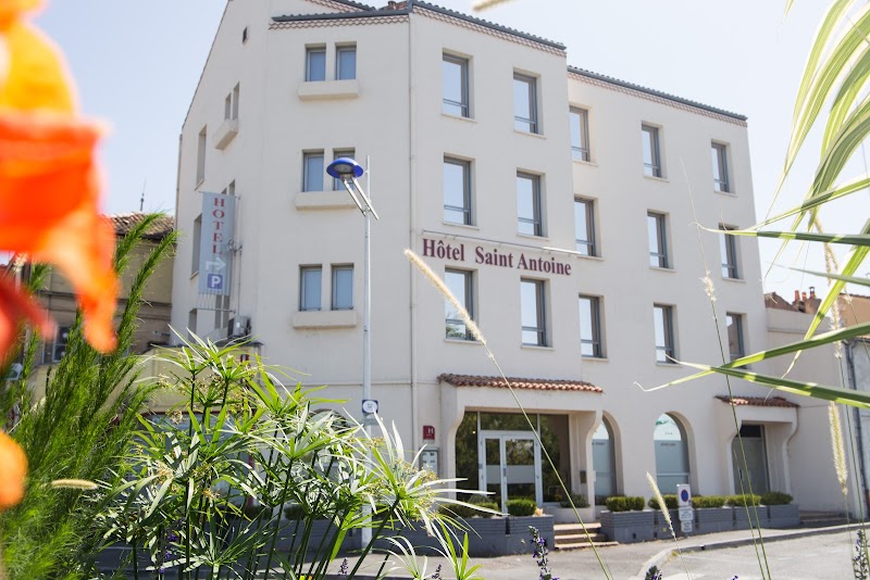 Hotel Le Saint Antoine in Angouleme, France