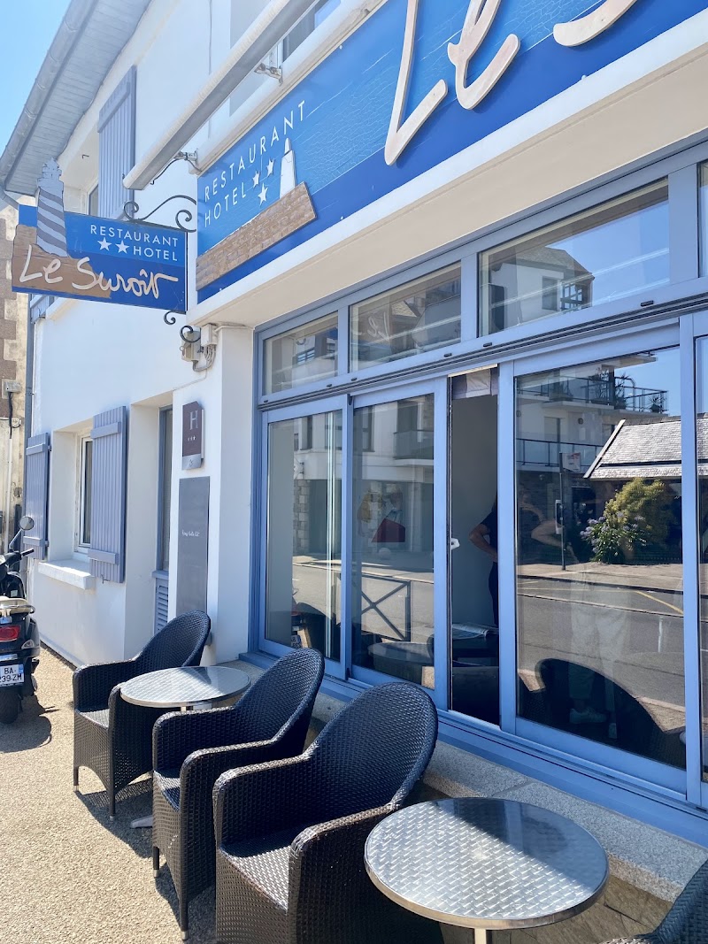 Hotel Le Suroit in Lannion, France