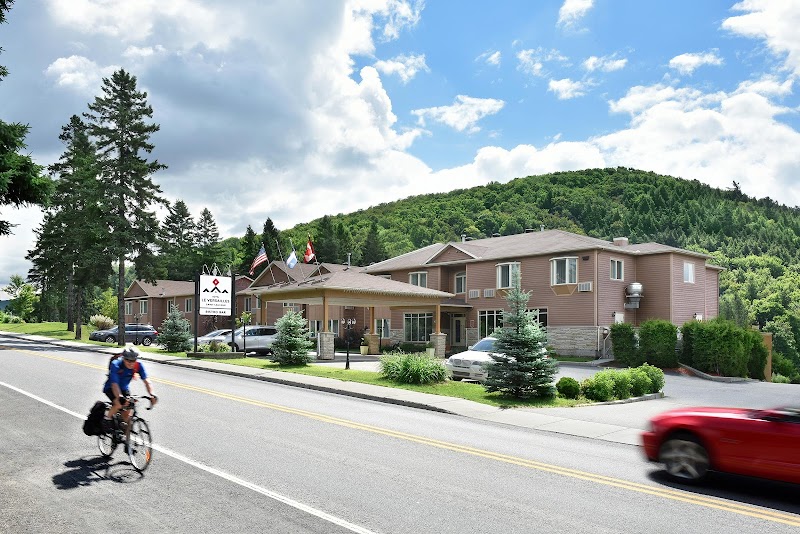 Hotel Le Versailles in Saint-Sauveur, Canada