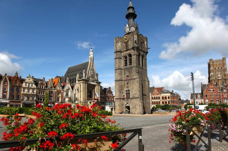 Hotel Le Vieux Beffroi in Bethune, France