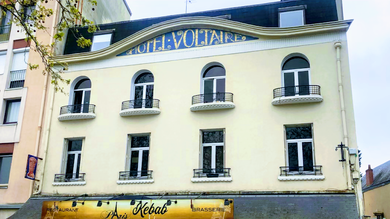 Hotel Le Voltaire in Chateauroux, France