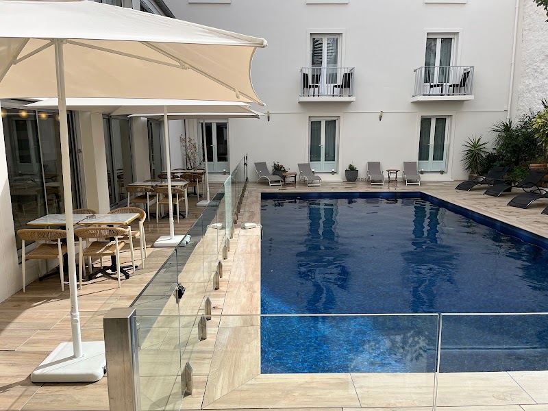 Hotel Le Yachtman in Dinard, France