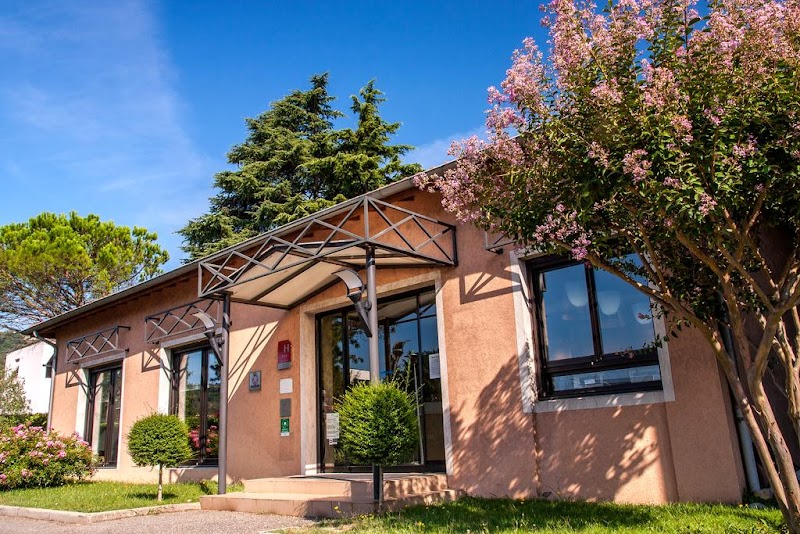 Hotel Les Amandiers in Capbreton, France