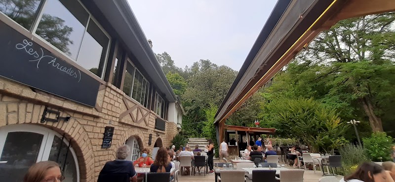 Hotel Les Arcades in Sarlat-la-Caneda, France