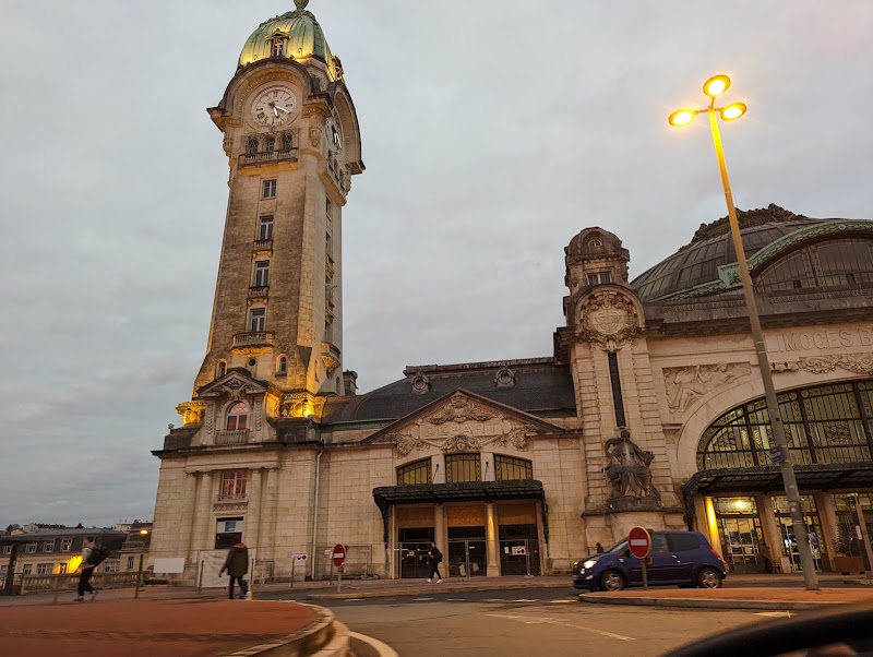Hôtel Les Bénédictins in Limoges, France