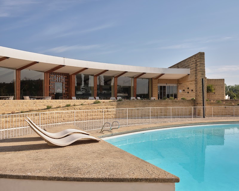 Hotel Les Cabanettes in Arles, France