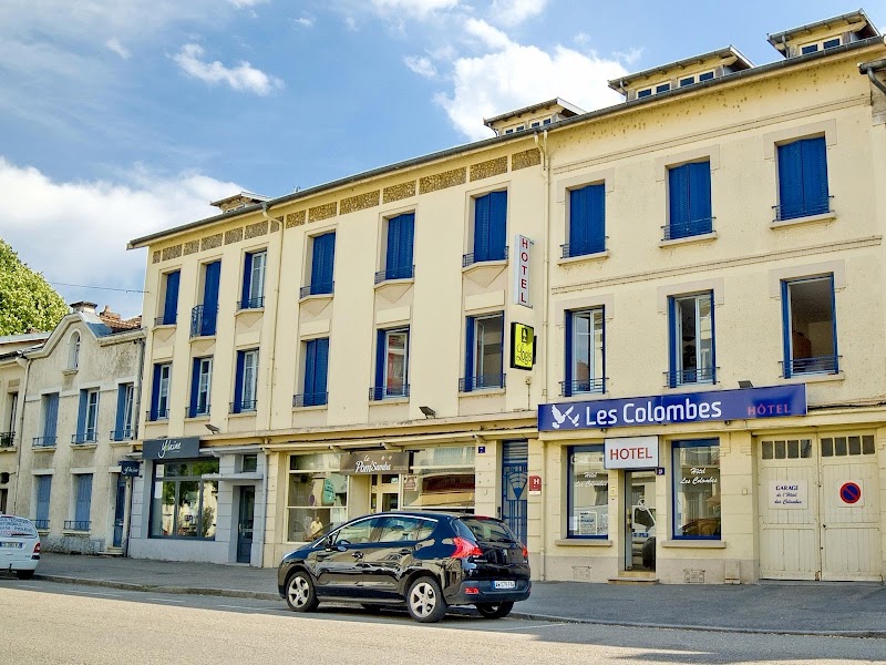 Hotel Les Colombes in Verdun, France