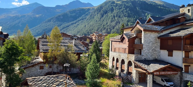 Hotel Les Cretes Blanches in Chamonix-Mont-Blanc, France
