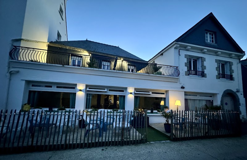 Hotel Les Dunes in Lannion, France