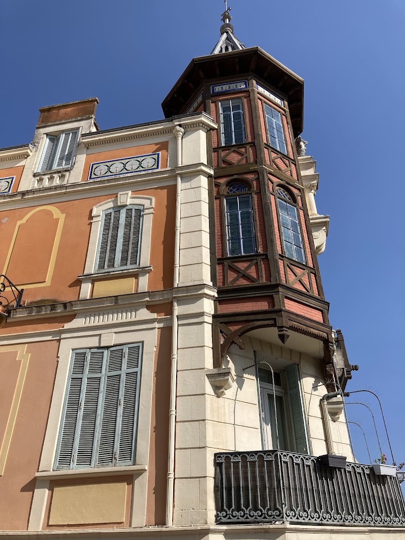 Hotel Les Orangers in Hyeres, France