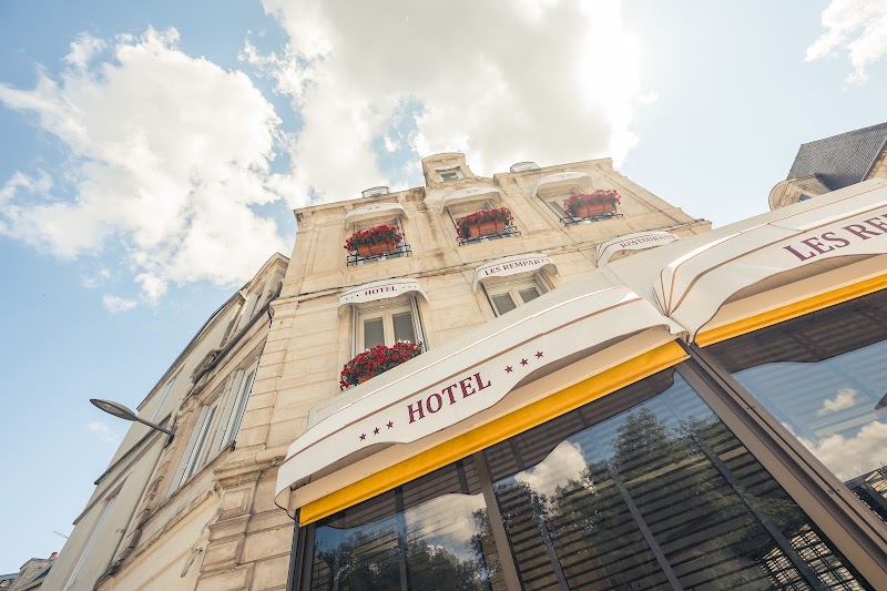 Hotel Les Remparts in Chaumont, France