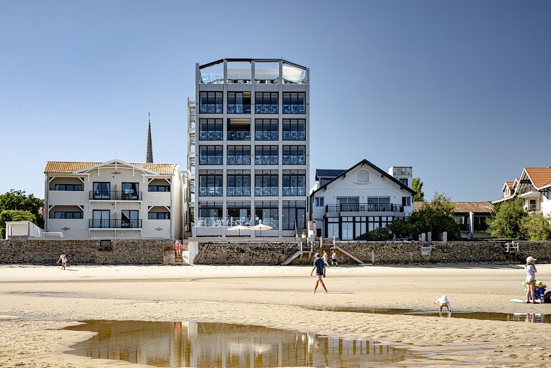 Hotel Les Vagues in Arcachon, France