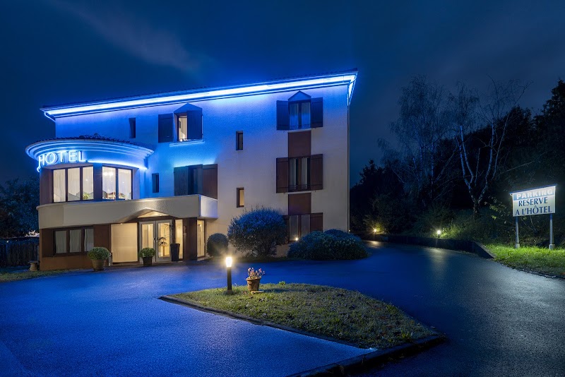 Hotel Logis Aurea in Saintes, France