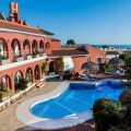Hotel Los Arcos