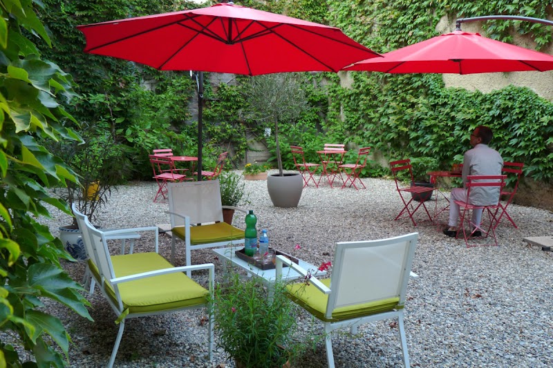 Hotel Lou Cigaloun in Orange, France