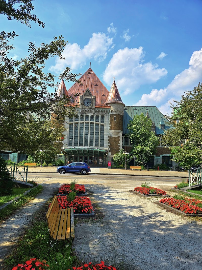 Hôtel Manoir de l'Esplanade in Quebec City, Canada