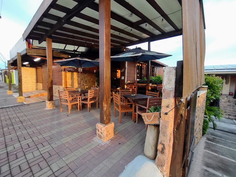 Hotel Mar y Mar in Puntarenas, Costa Rica