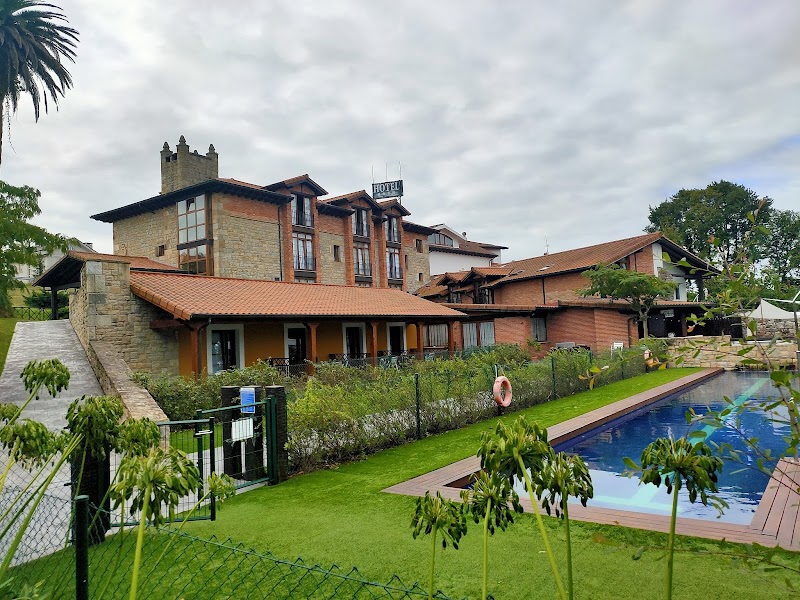 Hotel Marfrei in Suances, Spain