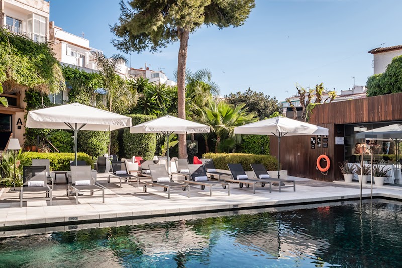 Hotel Medium Sitges Park in Sitges, Spain