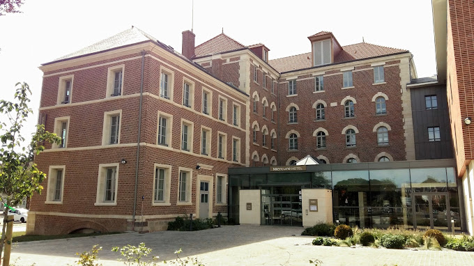 Hotel Mercure Beauvais Centre Cathedrale in Beauvais, France