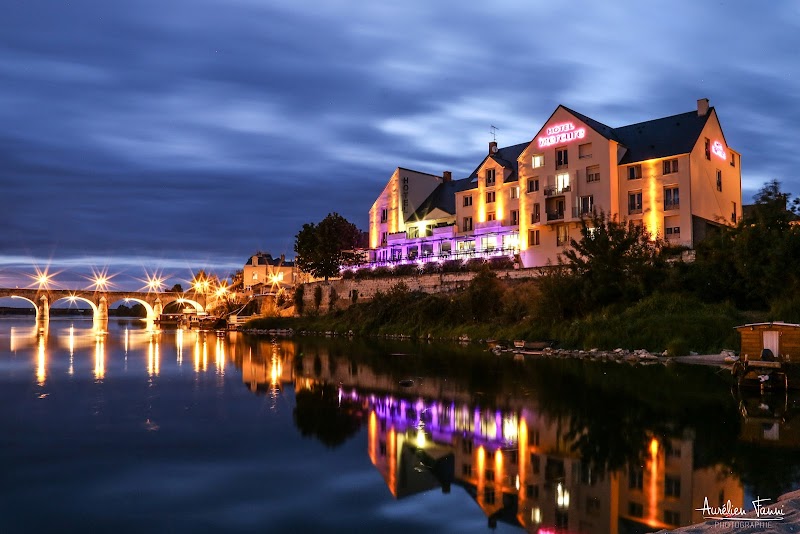 Hotel Mercure Bords de Loire Saumur in Saumur, France