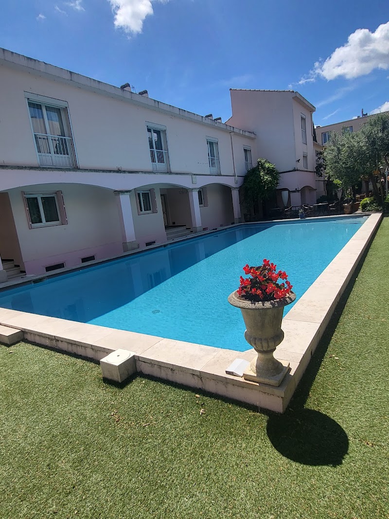 Hotel Mireille in Arles, France