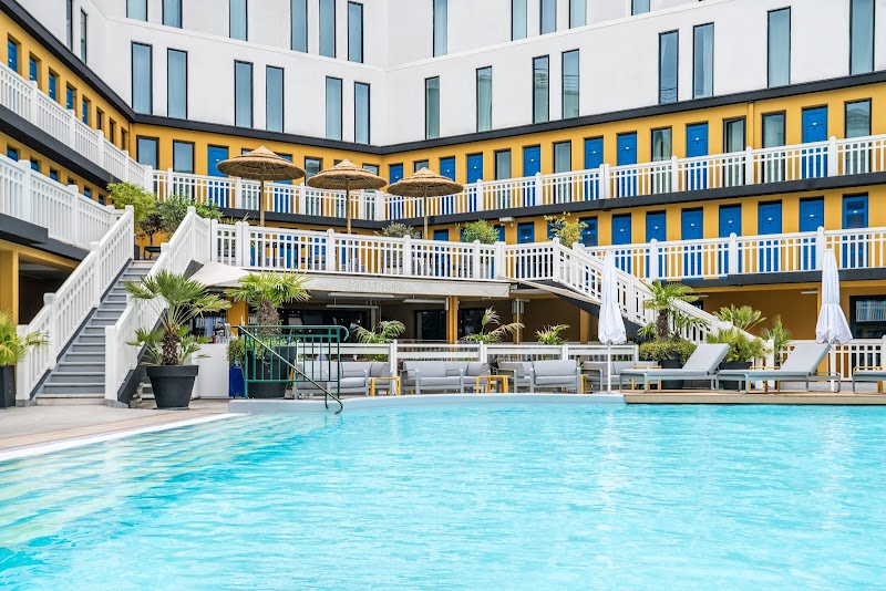 Hotel Molitor Paris - MGallery in Boulogne-Billancourt, France