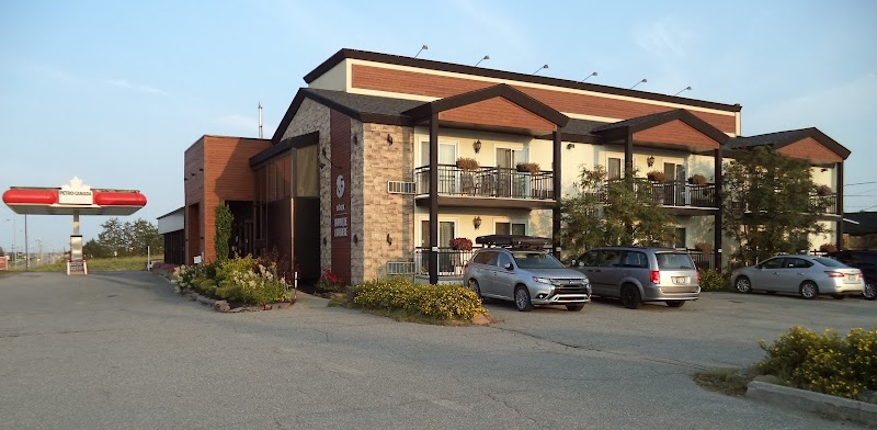 Hôtel Nouvelle Frontière in Amos, Canada