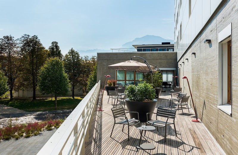 Hotel OKKO Hotels Grenoble Jardin Hoche in Grenoble, France