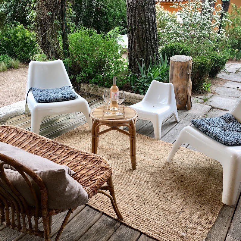 Hotel O'Lodge in Laval, France