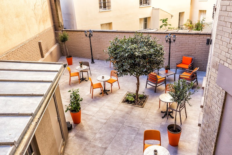 Hotel Paris d'Issy in Issy-les-Moulineaux, France
