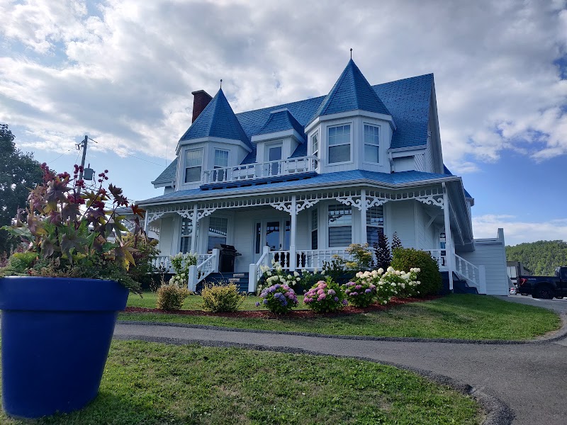 Hôtel Plante in Gaspe, Canada