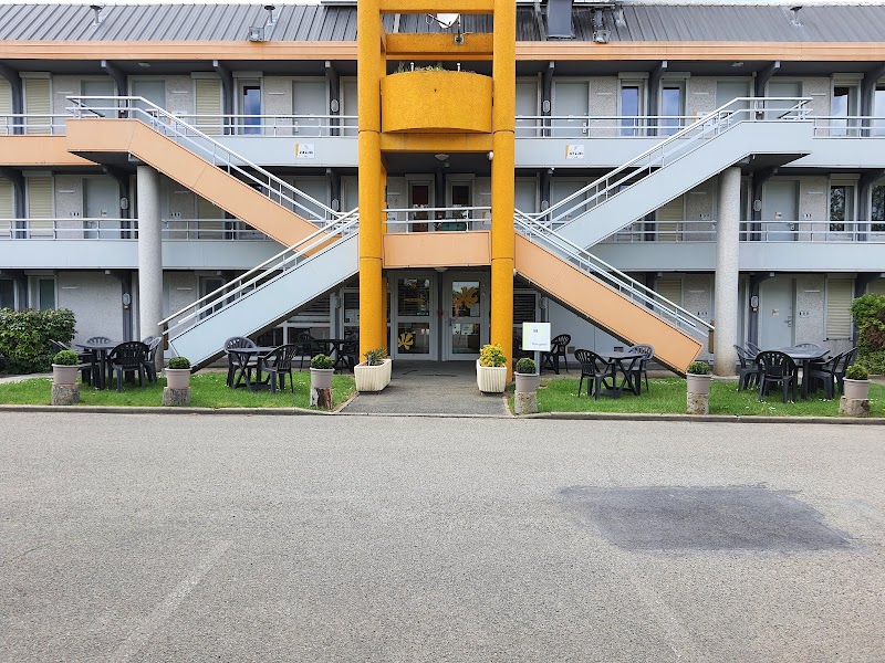 Hotel Premiere Classe Plaisir in Plaisir, France