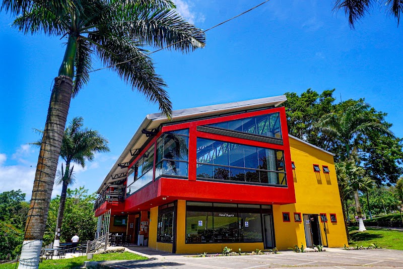 Hotel Puerto San Luis Lodge in Tilaran, Costa Rica