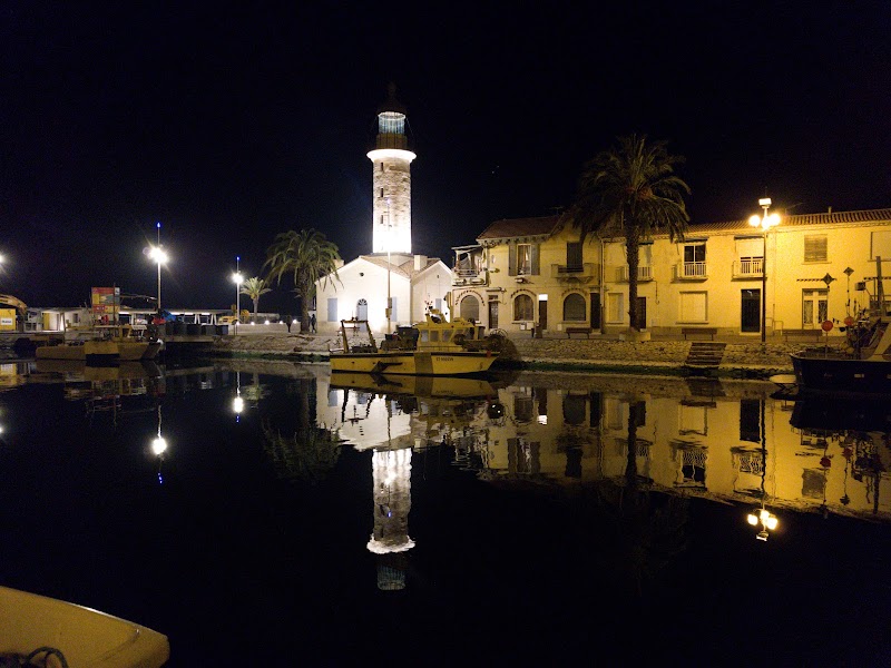 Hotel Quai d'Azur in Le Grau-du-Roi, France
