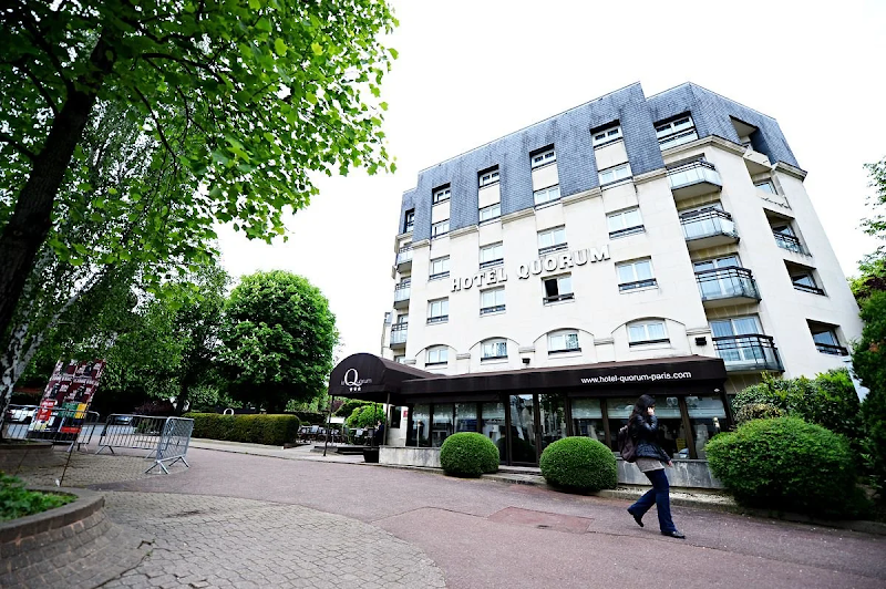 Hotel Quorum in Saint-Cloud, France