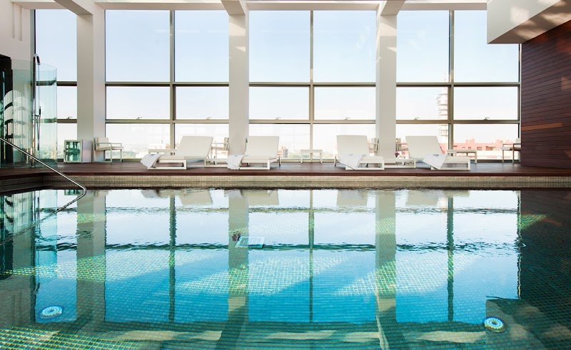 Hotel Reina Petronila in Zaragoza, Spain