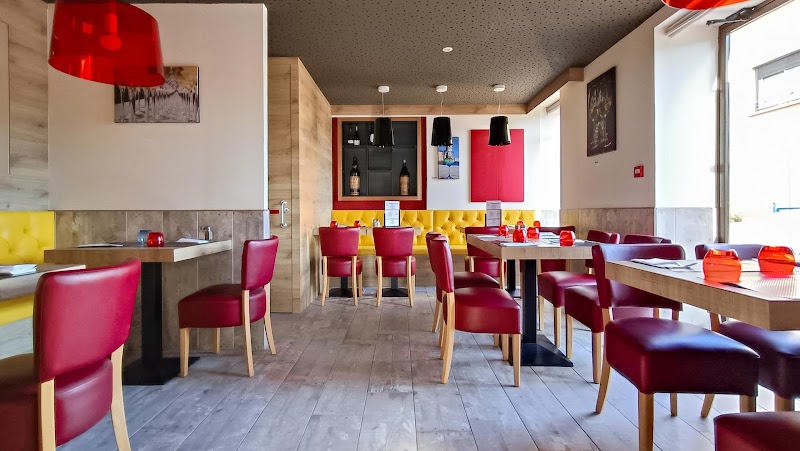 Hotel Restaurant L'Auberge du Bon Vivant in Argeles-sur-Mer, France